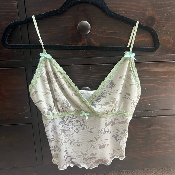 NWOT princess polly shepherd top - Picture 3 of 6